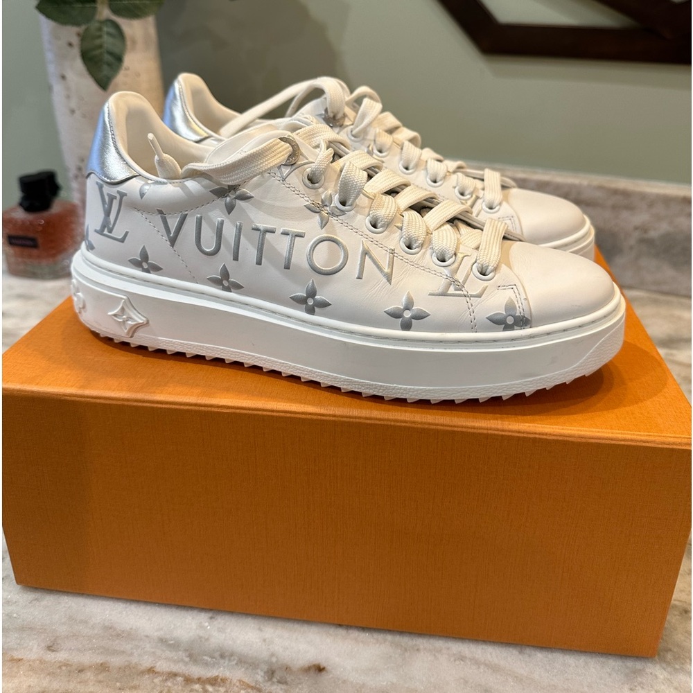 Louis Vuitton Time out sneaker